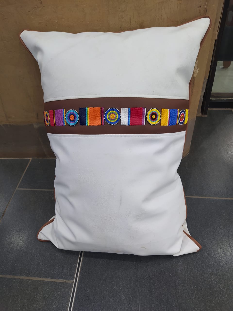 Caramel beaded placemat