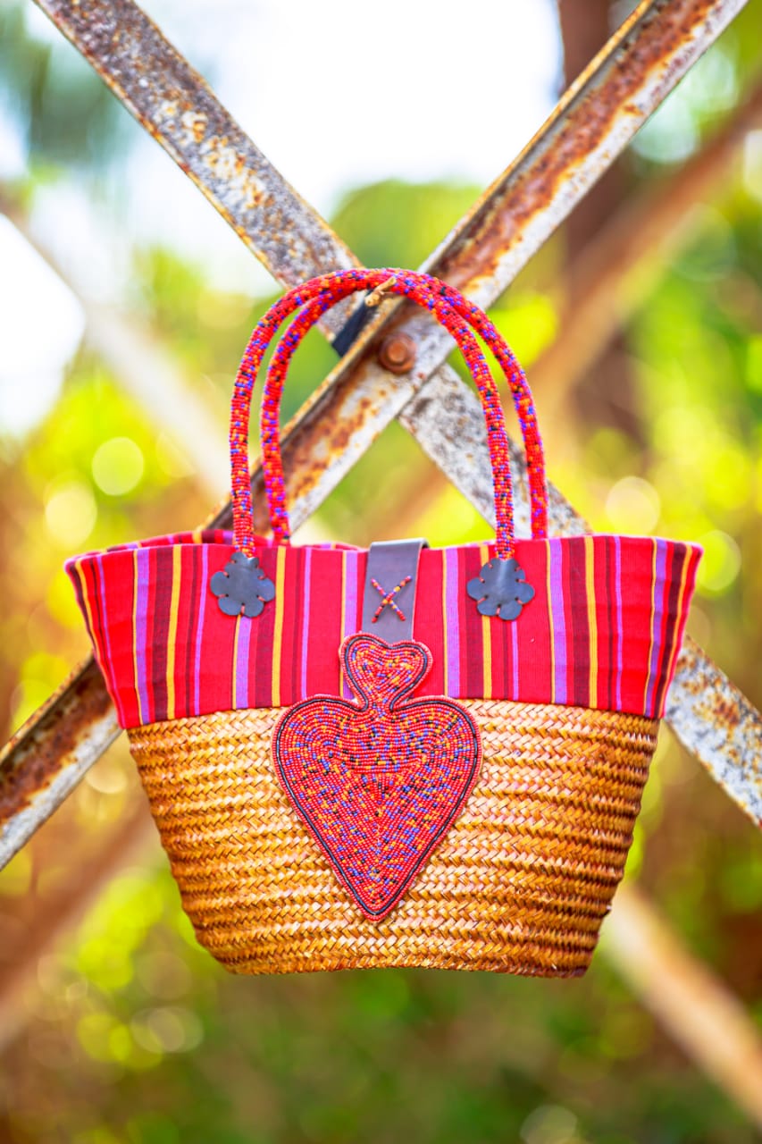 Kikoy basket, Sisal basket, Kenyan kikoy basket, Kenyan basket