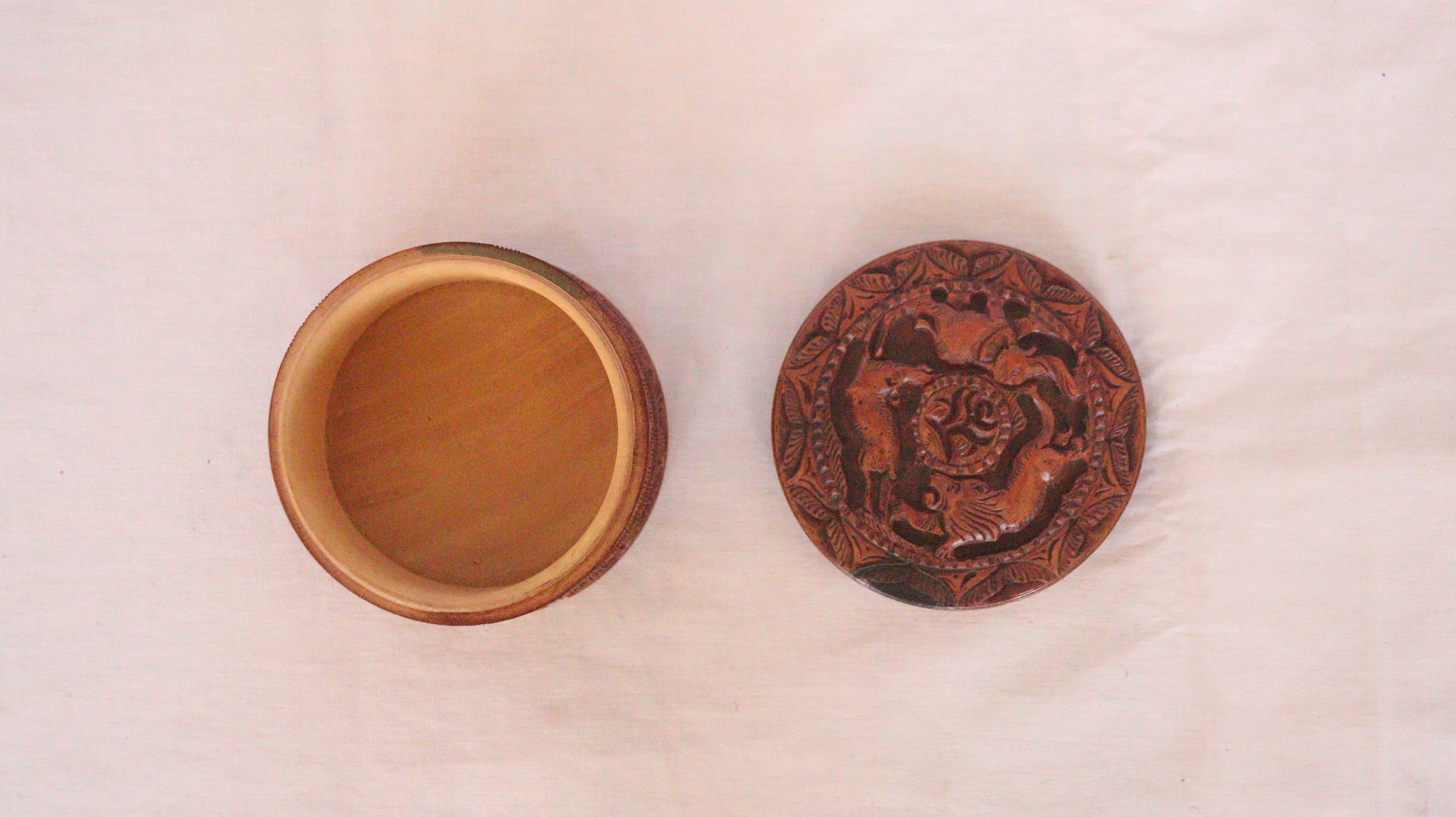 Circular Wooden Jewelry Box, Sandalwood Jewelry Box, Round Jewelry Box