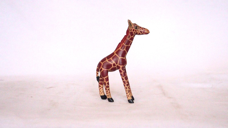 Antique, Wooden giraffe, Carved giraffe, Kenyan giraffe, African giraffe