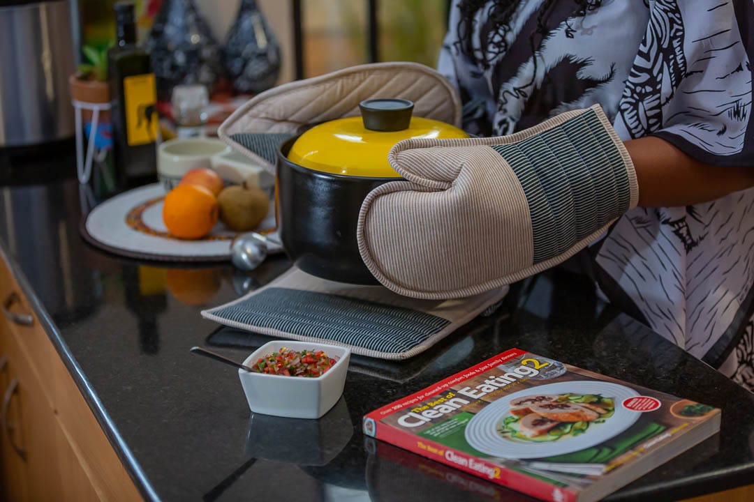 Mitten, Kitchen Mittens, Patterned mittens, Intricate mitten