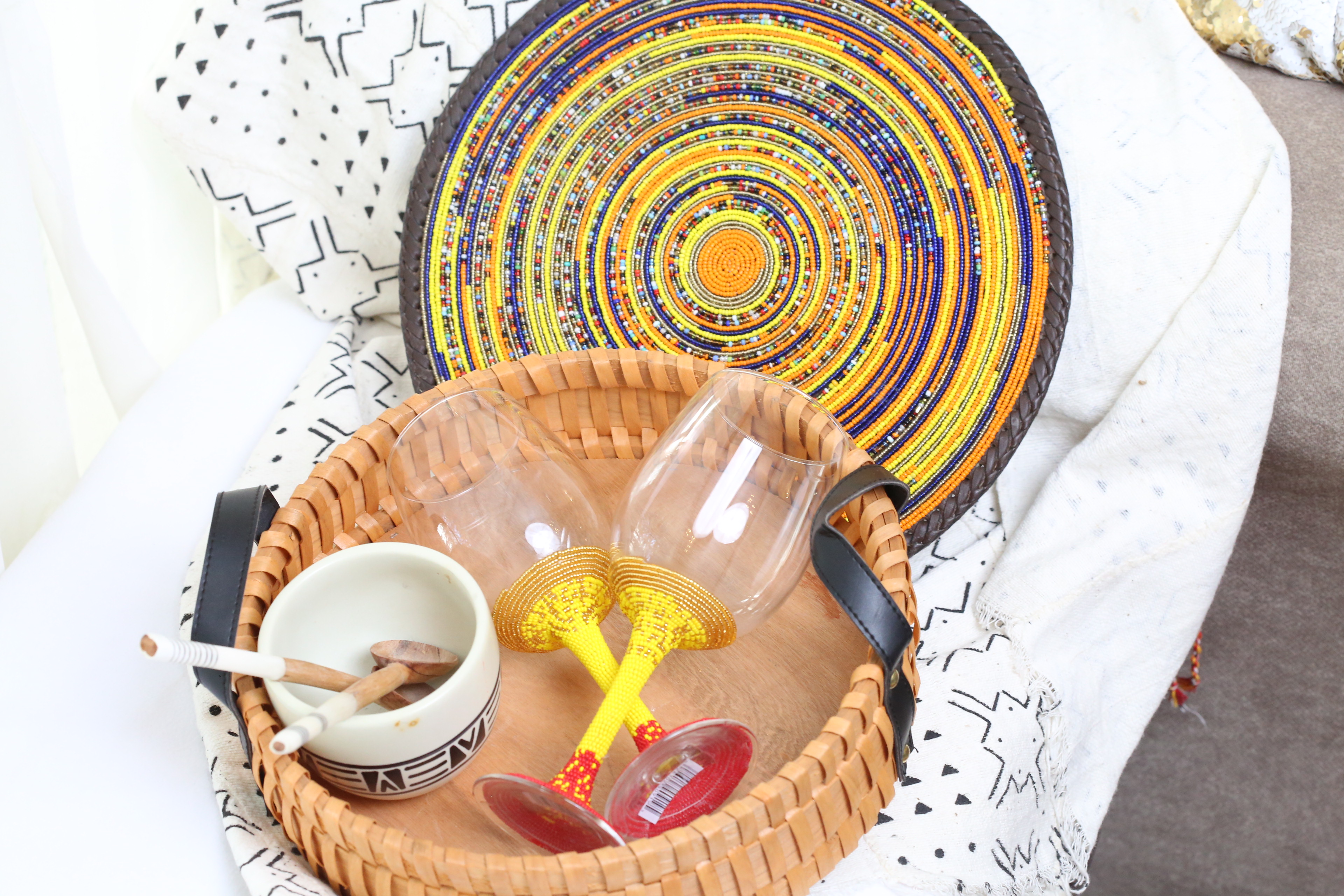 Beaded wine glasses gift package