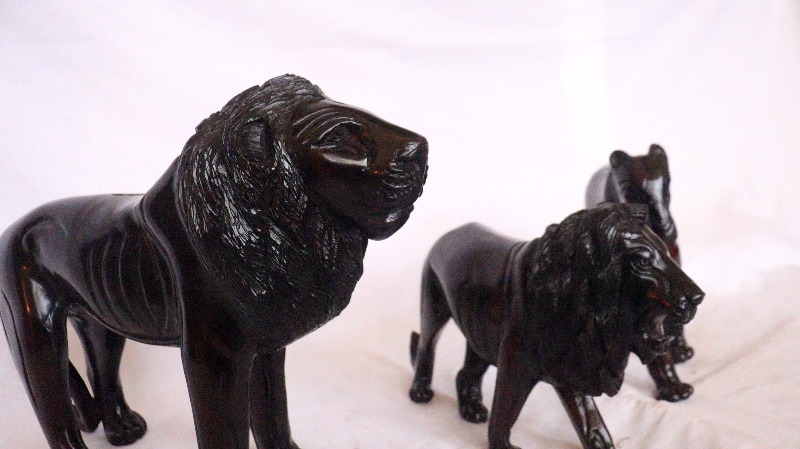 Antiques, Wooden Lion, African Lion, Kenyan Lion, Wooden Carved Lion