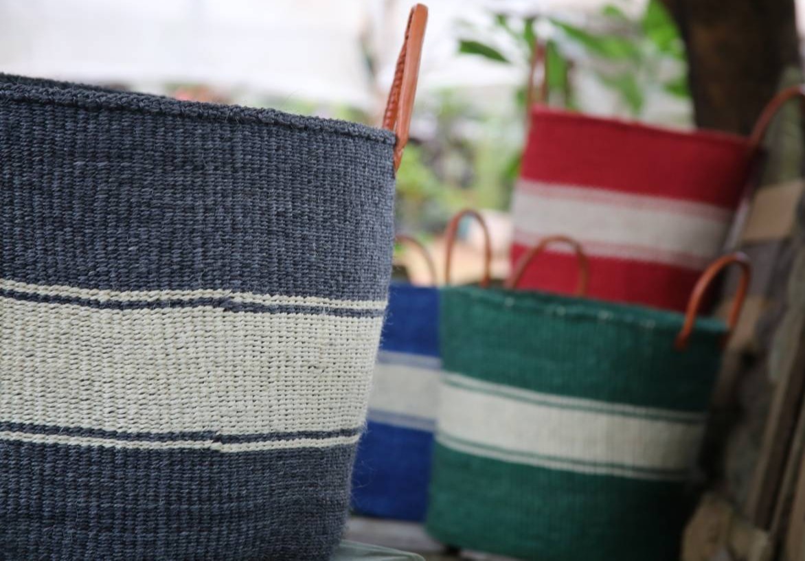 Grey and off-white in the middle with handles (different variations)