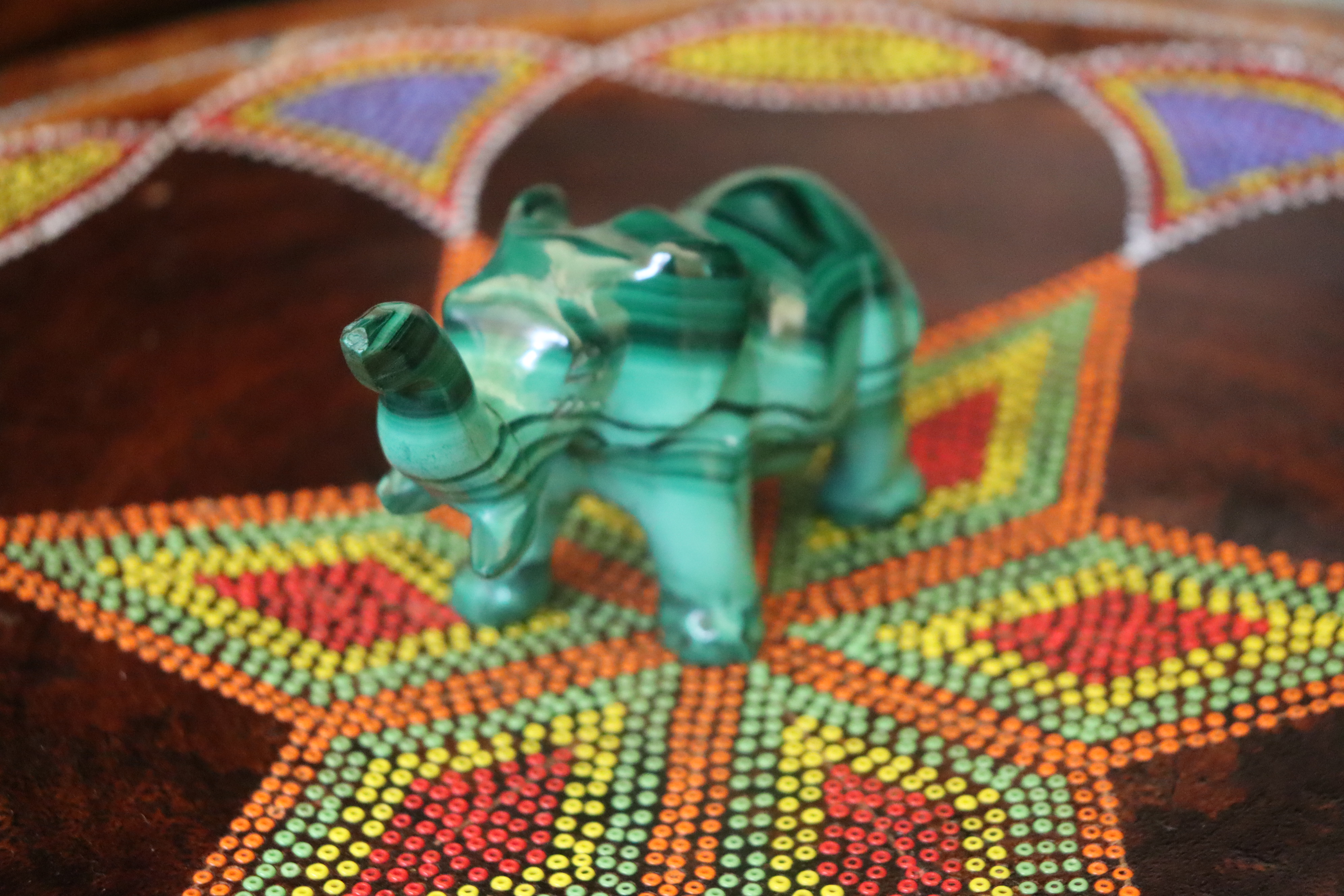 Elephant malachite stone decor